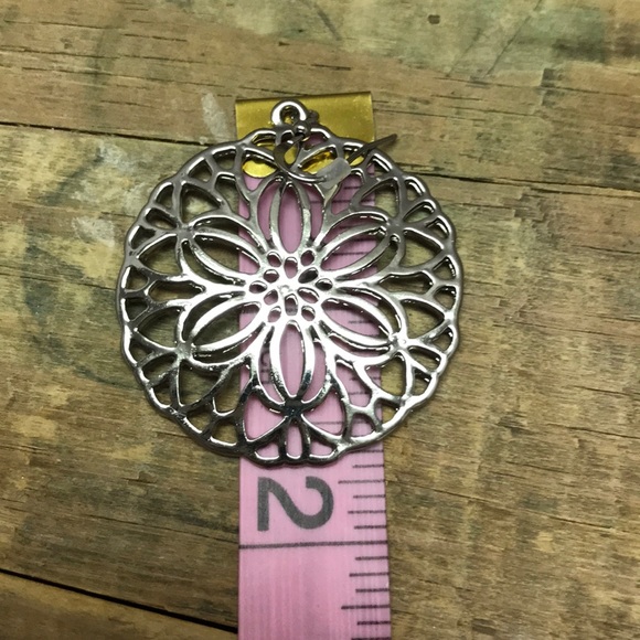 Open-work Ornate Disc Drop Earrings - Picture 5 of 5